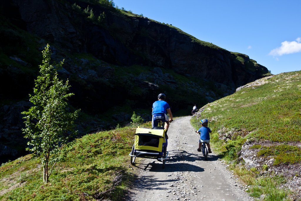 Sykle Rallarvegen med barn